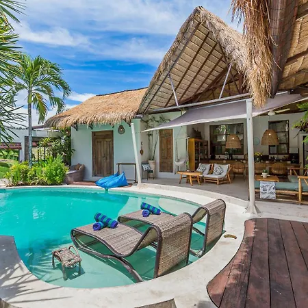 Luxury 3Br Villa Private Pool Ricefield Family-Friendly Near Canggu